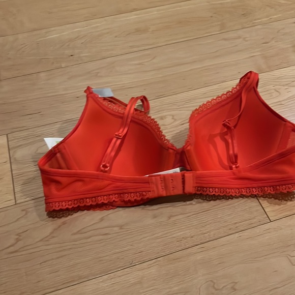 Calvin Klein Demi bra - Picture 2 of 2